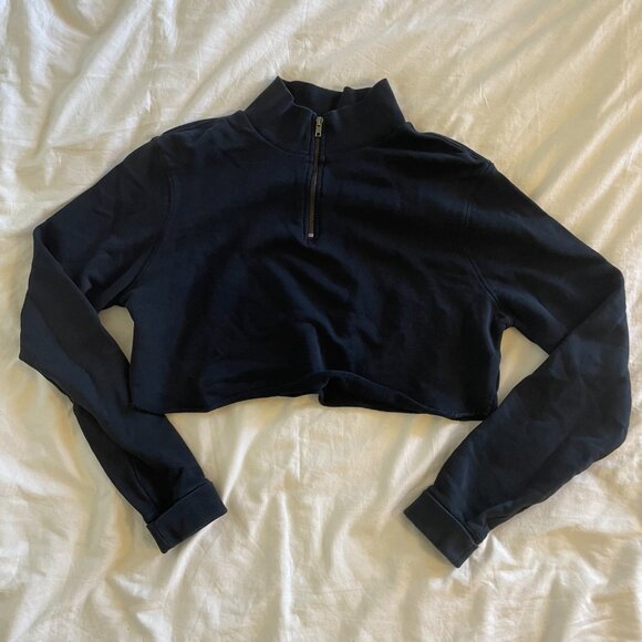 Cropped zip-up sweater - Picture 2 of 6